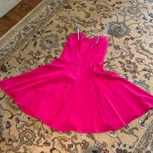 Beautiful vintage evening dress, size 8. I only wore this once and is like new.